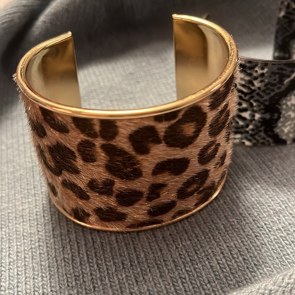 Animal pattern adjustable bracelets - Picture 3 of 4